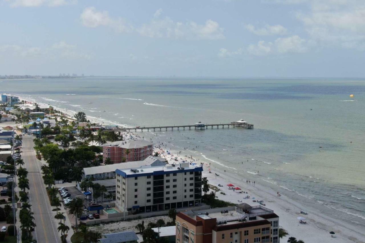 Estero Island Apartment With Boat Dock Fort Myers Beach Esterno foto